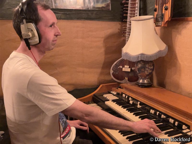 Neil Scully playing Hammond organ at The Brown House Studio, Oxfordshire, March 2022