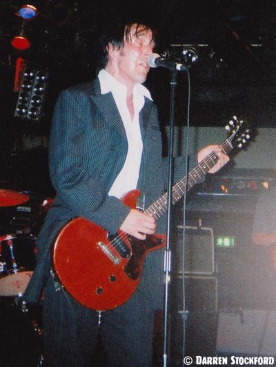 Darrell Bath of Sabre Jet live at the LA2, 30 August 2000