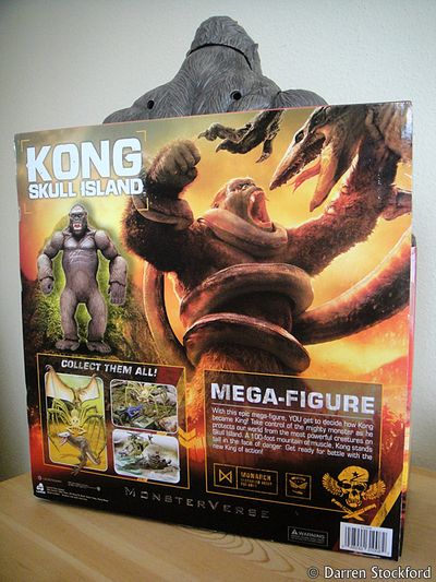 Rear view of the Kong figure by Lanard in its packaging