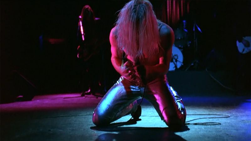 Ewan McGregor in Velvet Goldmine